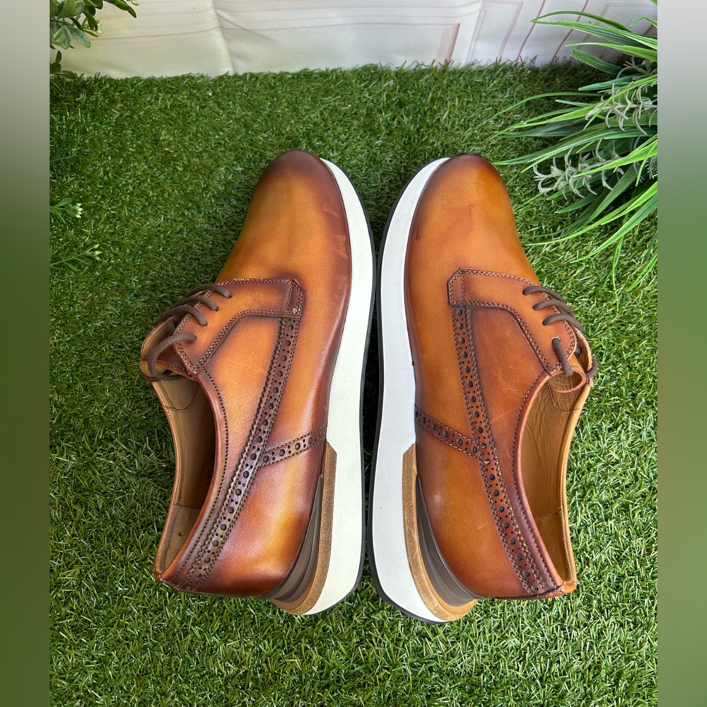 MAGNANNI men 8.5 New
Leiva Plain Toe Derby In Cognac
$395 - Picture 14 of 17